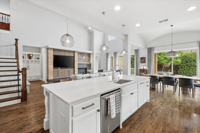 629 Sandy Lane, Flower Mound, TX 75022
