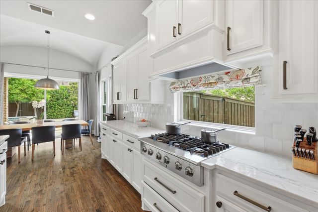 629 Sandy Lane, Flower Mound, TX 75022