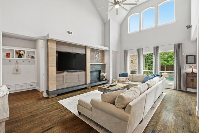629 Sandy Lane, Flower Mound, TX 75022