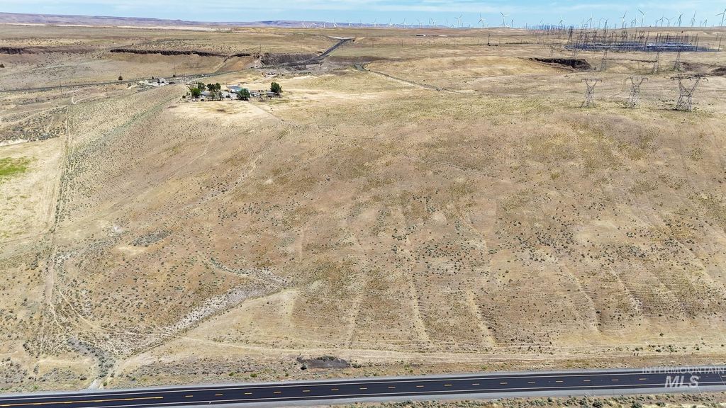 74207 Rhea Lane, Arlington, OR 97812 photo 2