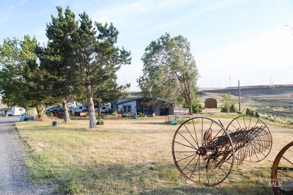 74207 Rhea Lane, Arlington, OR 97812 photo 21
