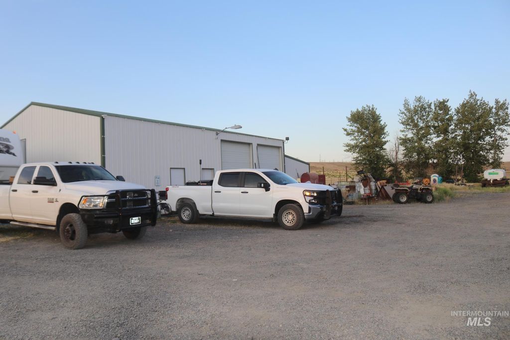 74207 Rhea Lane, Arlington, OR 97812 photo 24