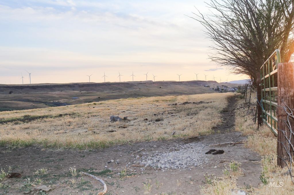 74207 Rhea Lane, Arlington, OR 97812 photo 26