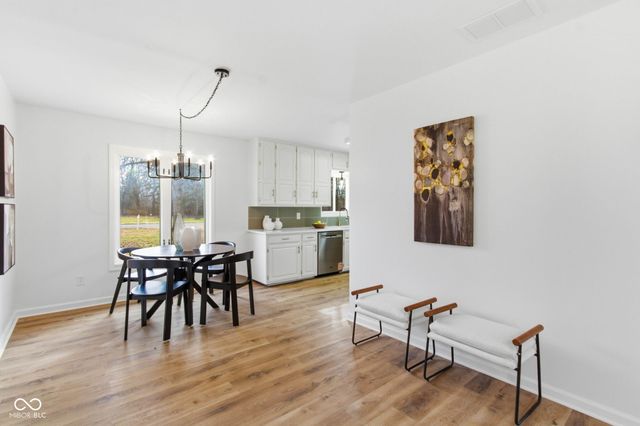 4820 E 70th Street, Indianapolis, IN 46220