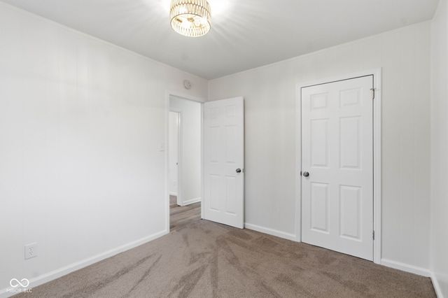 4820 E 70th Street, Indianapolis, IN 46220