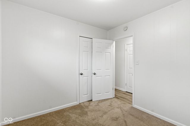 4820 E 70th Street, Indianapolis, IN 46220