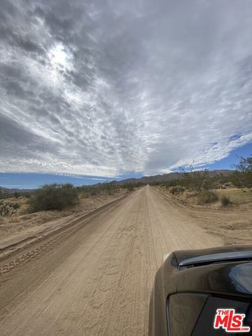 0 Saddleback Road, Joshua Tree, CA 92252