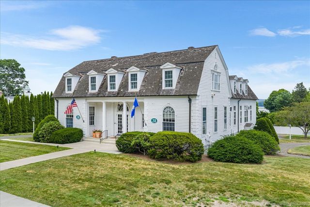 31 North Main Street, Essex, CT 06426