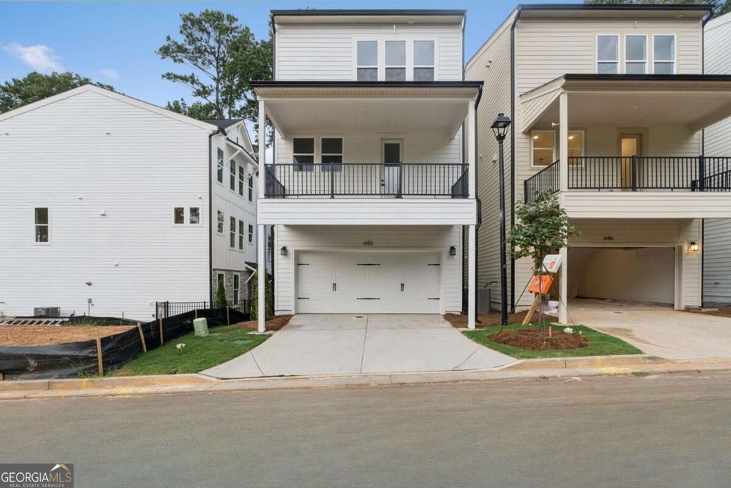 650 Memphis Drive, Scottdale, GA 30079 — photo 2
