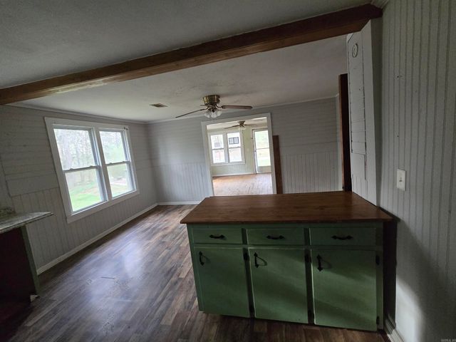 1562 E Hwy 16, Clinton, AR 72031