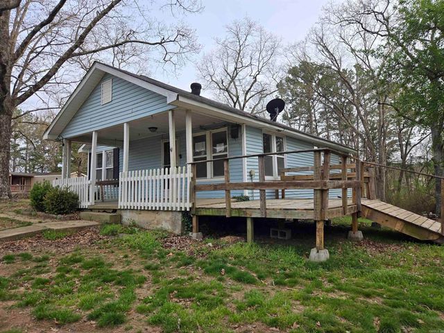 1562 E Hwy 16, Clinton, AR 72031