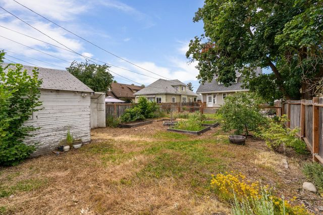 2205 W Sinto Ave, Spokane, WA 99201