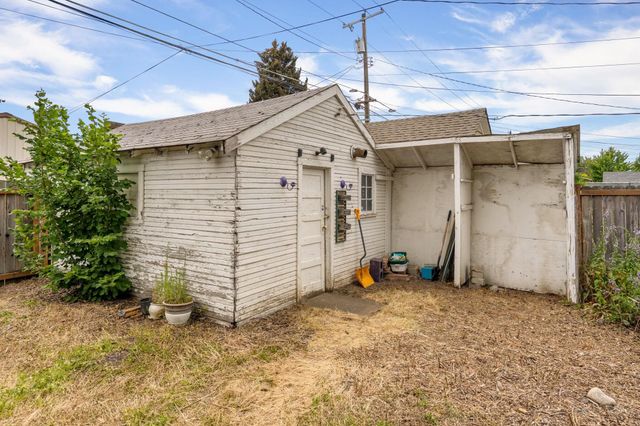 2205 W Sinto Ave, Spokane, WA 99201