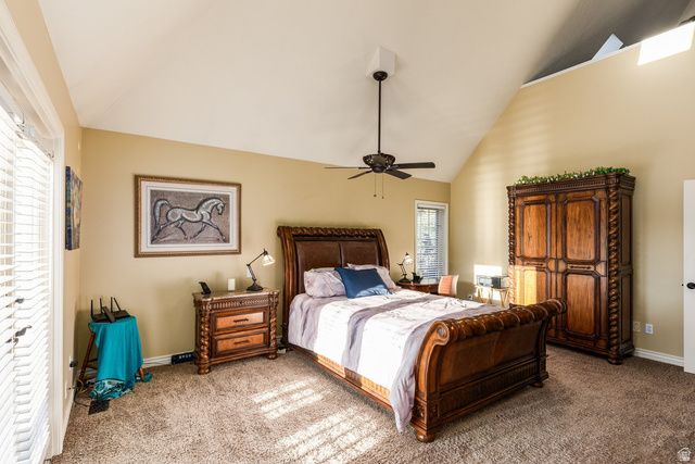13 LA MONTAGNE LN, Sandy, UT 84092