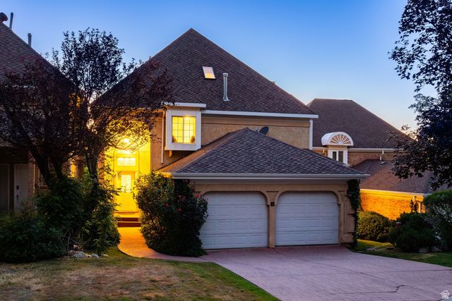 13 LA MONTAGNE LN, Sandy, UT 84092