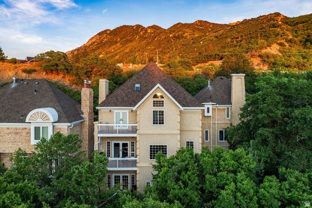 13 LA MONTAGNE LN, Sandy, UT 84092