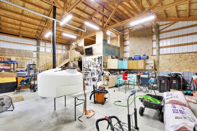 35110 N Milan-Elk Rd, Chattaroy, WA 99003