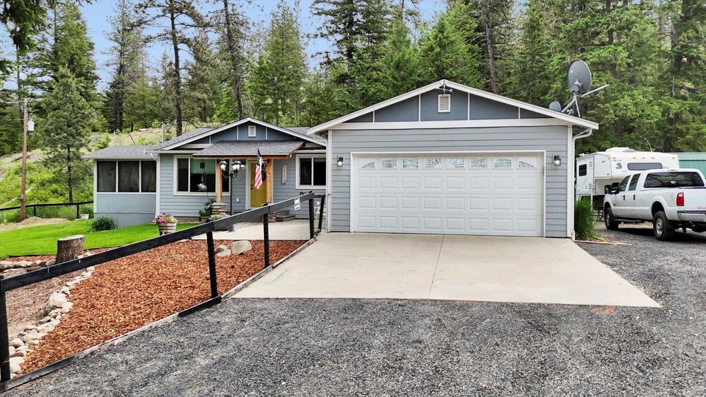 35110 N Milan-Elk Rd, Chattaroy, WA 99003