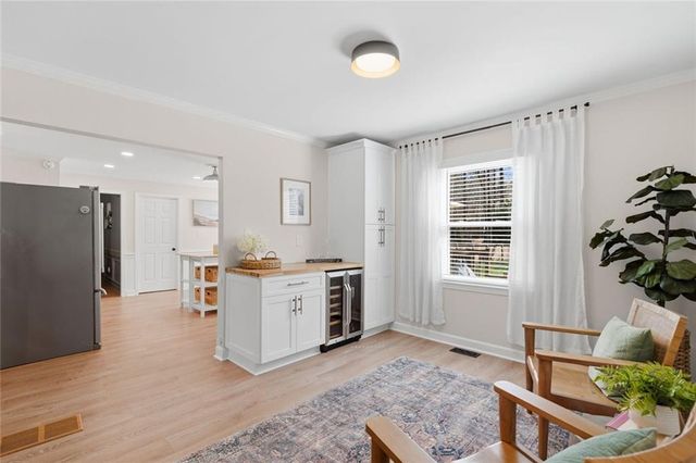 4922 Willow Creek Drive, Woodstock, GA 30188