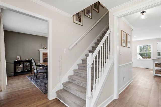 4922 Willow Creek Drive, Woodstock, GA 30188