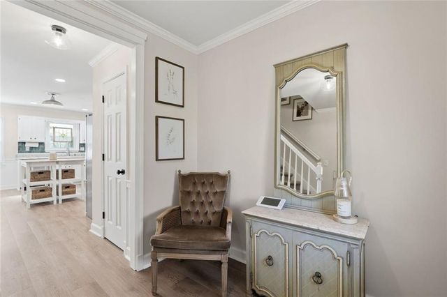 4922 Willow Creek Drive, Woodstock, GA 30188