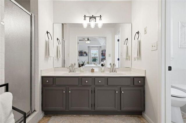 4922 Willow Creek Drive, Woodstock, GA 30188