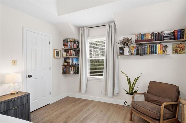 4922 Willow Creek Drive, Woodstock, GA 30188