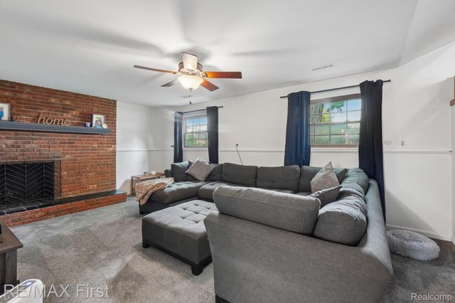 36258 Jamison Street, Livonia, MI 48154