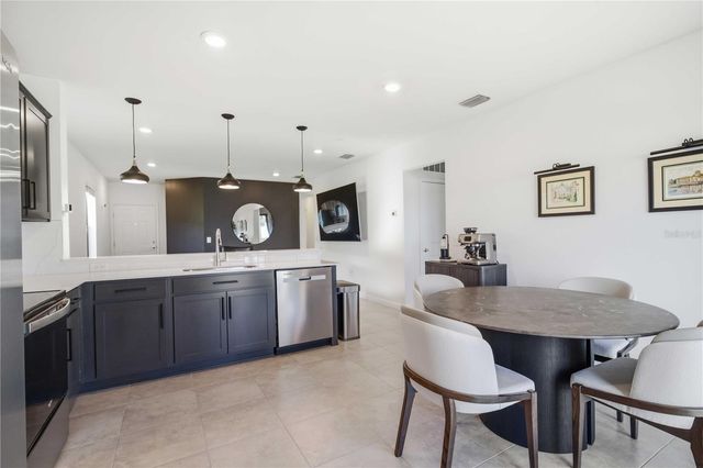 6548 SILVERSTAR DRIVE, Sarasota, FL 34240