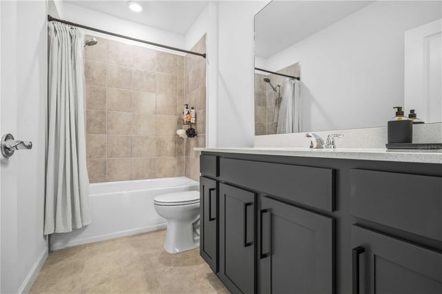 6548 SILVERSTAR DRIVE, Sarasota, FL 34240