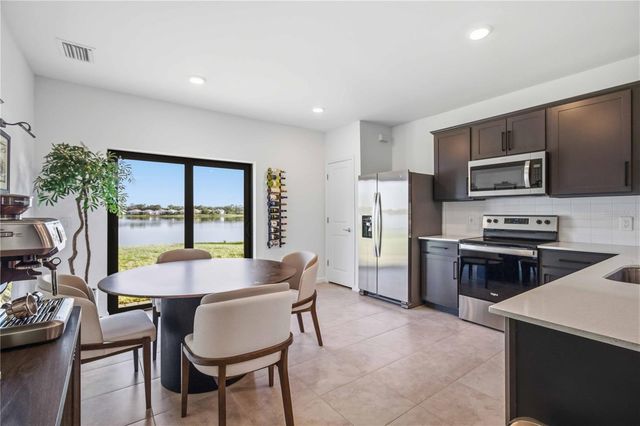 6548 SILVERSTAR DRIVE, Sarasota, FL 34240