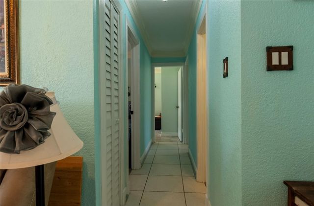 2319 Goldenrod Street, Highlands, TX 77562