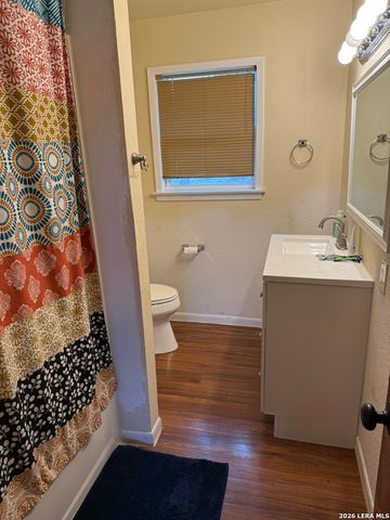 1154 Spitz Kegel View, Canyon Lake, TX 78133