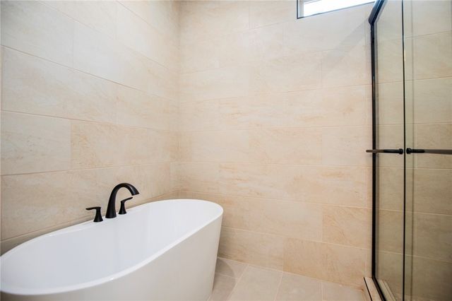 6704 SW Basswood Avenue, Bentonville, AR 72713