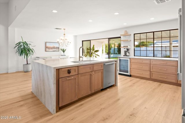 8755 E PLAZA Avenue, Scottsdale, AZ 85250