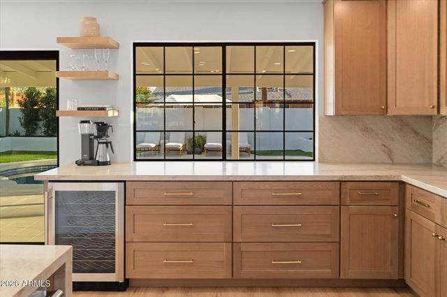 8755 E PLAZA Avenue, Scottsdale, AZ 85250