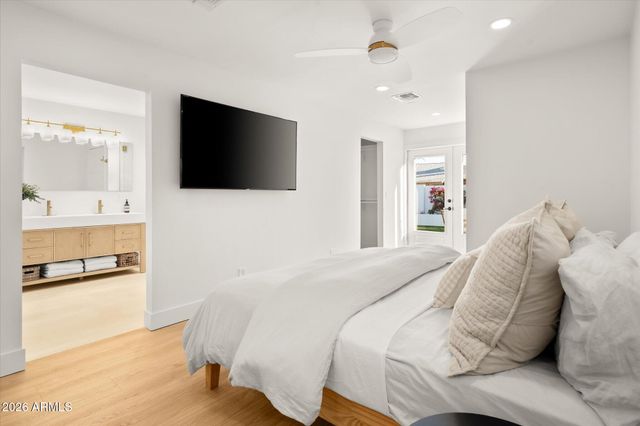 8755 E PLAZA Avenue, Scottsdale, AZ 85250