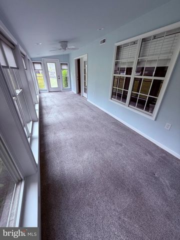 1808 WEXFORD RD, Palmyra, PA 17078