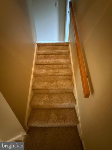 1808 WEXFORD RD, Palmyra, PA 17078