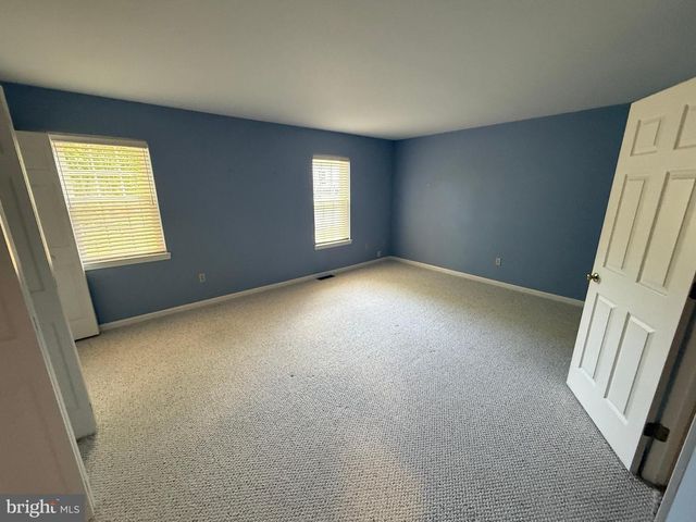 1808 WEXFORD RD, Palmyra, PA 17078