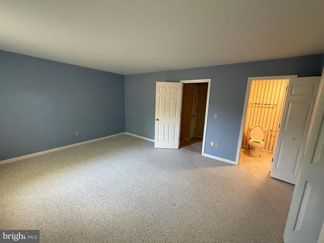 1808 WEXFORD RD, Palmyra, PA 17078