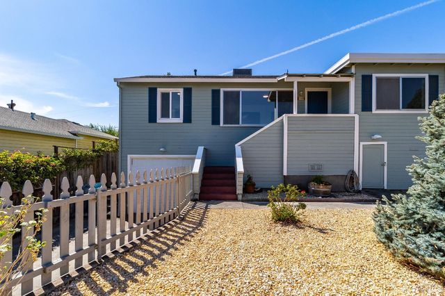 109 Webster St, Vallejo, CA 94591