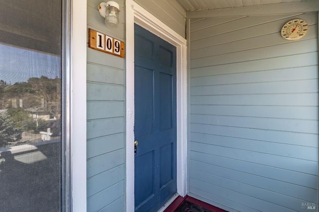 109 Webster St, Vallejo, CA 94591