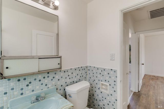 109 Webster St, Vallejo, CA 94591