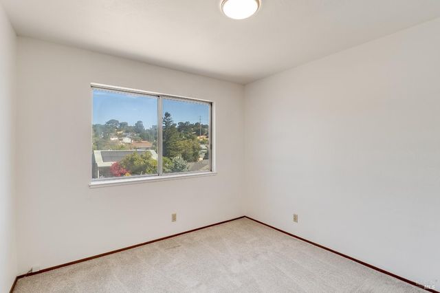 109 Webster St, Vallejo, CA 94591