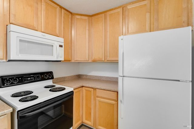 109 Webster St, Vallejo, CA 94591