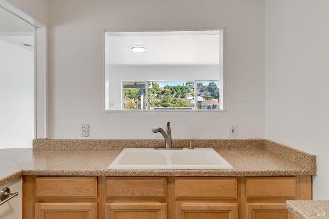 109 Webster St, Vallejo, CA 94591