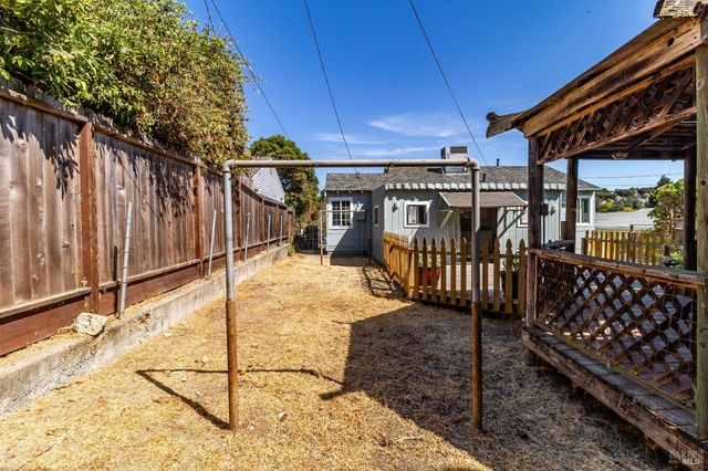 109 Webster St, Vallejo, CA 94591