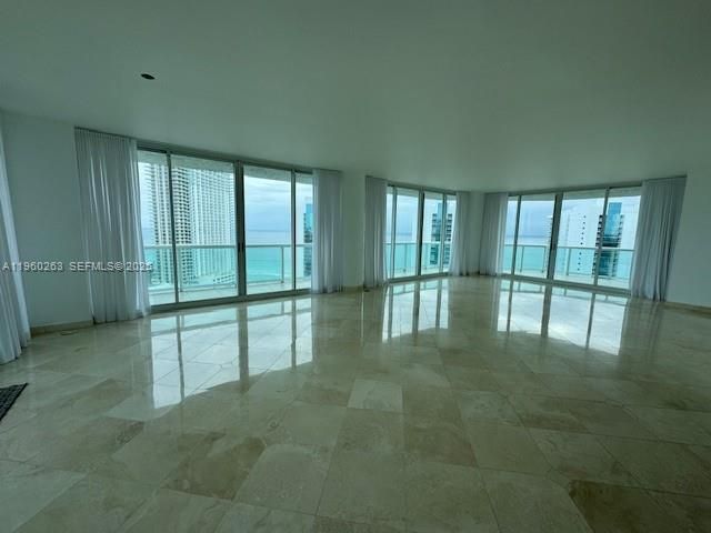 16400 Collins Ave 2641, Sunny Isles Beach, FL 33160
