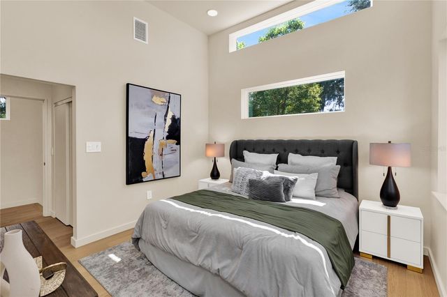 102 W PRINCETON STREET, Orlando, FL 32804